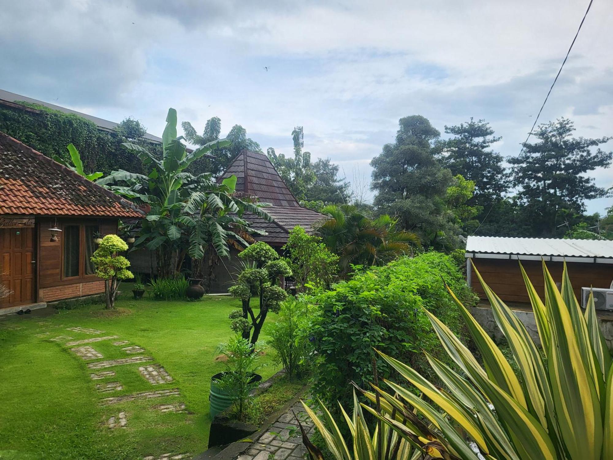Reddoorz Syariah Near Wisata Durensewu Pandaan Jetak Exterior photo